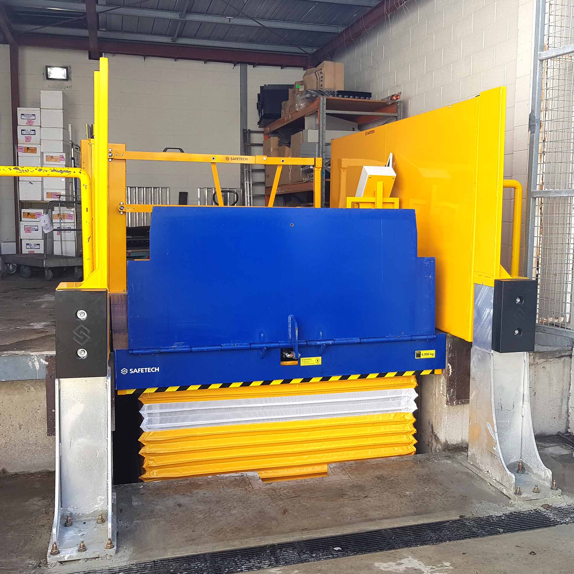 Dock Hoists