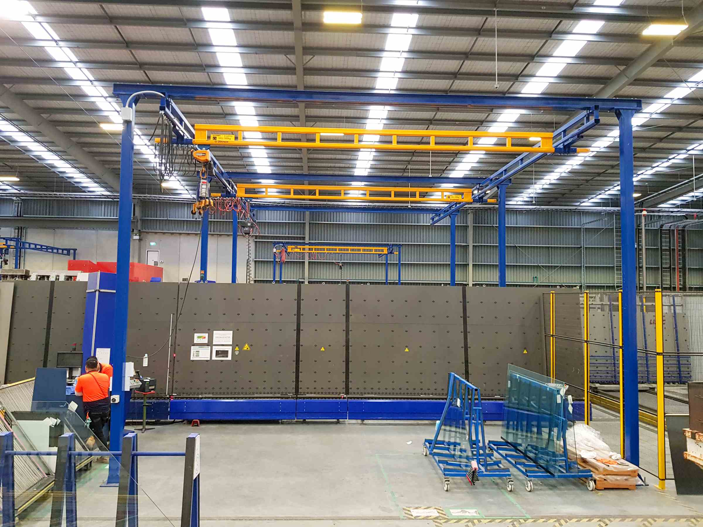 Work Station Cranes in Glass Manufacturing Safetech